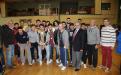 Η ποδοσφαιρική φοιτητική ομάδα του Πανεπιστημίου Πατρών, στην κατάκτηση της 2ης νίκης στο πανελλήνιο πρωτάθλημα με τον κ. Αγγελόπουλο (Αναπληρωτής Πρυτάνεως), τον Άρη Αγγελόπουλο (πετοσφαίριση) και το Χρήστο Τσίκα, Γρηγόρη Μικρώνη (ποδόσφαιρο)